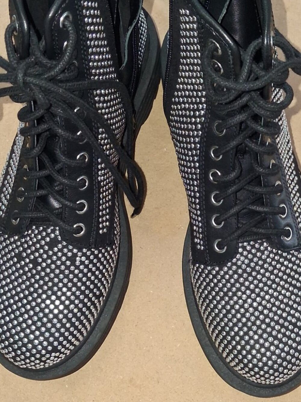 Rhinestone Combat Boots Womens Goth Punk Concert Black Gianni Bini 8.5M - Picture 4 of 4